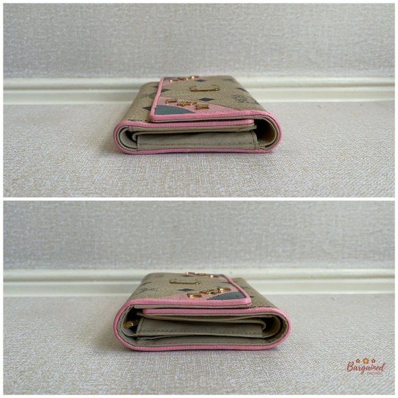 Authentic MCM Beige Visetos Trifold Wallet - Picture 6 of 12